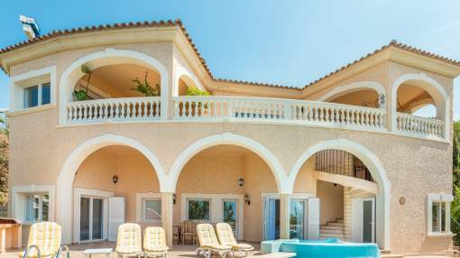 Villa with sea views in Bendinat Villa with sea views in Bendinat